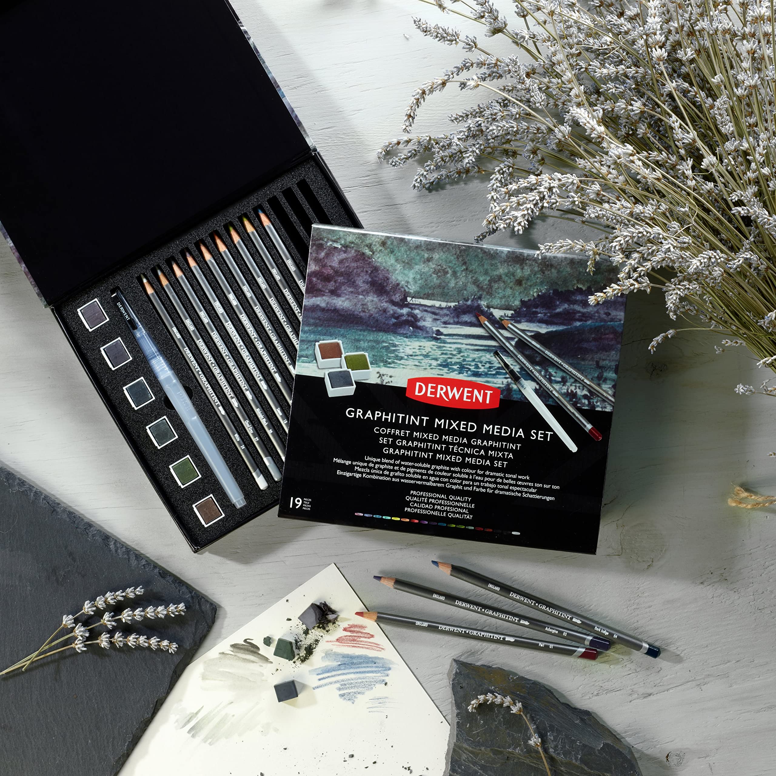 Derwent Graphitint Mixed Media Set, 19 Piece Set, Graphitint Paint, Pencils & Waterbrush (2305949) - Image 6